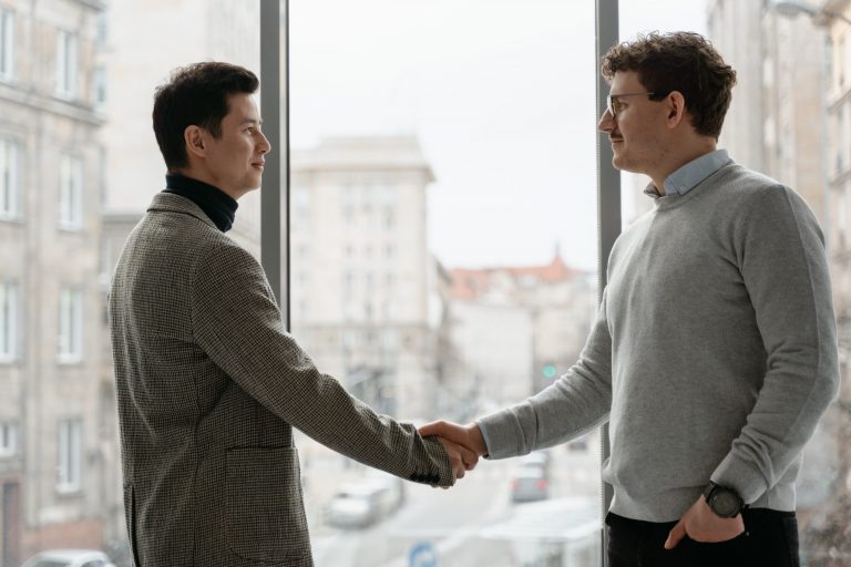 Как работает коммерческое право?